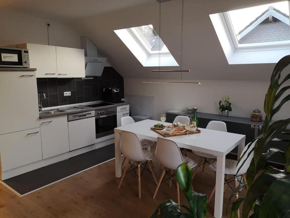 Haus Am Hang; Ferienwohnung Fernblick Stolberg  Bagian luar foto