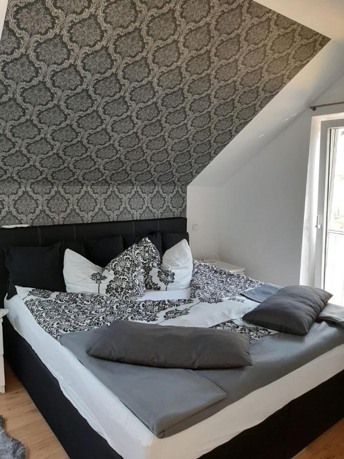 Haus Am Hang; Ferienwohnung Fernblick Stolberg  Bagian luar foto