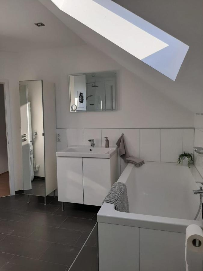 Haus Am Hang; Ferienwohnung Fernblick Stolberg  Bagian luar foto
